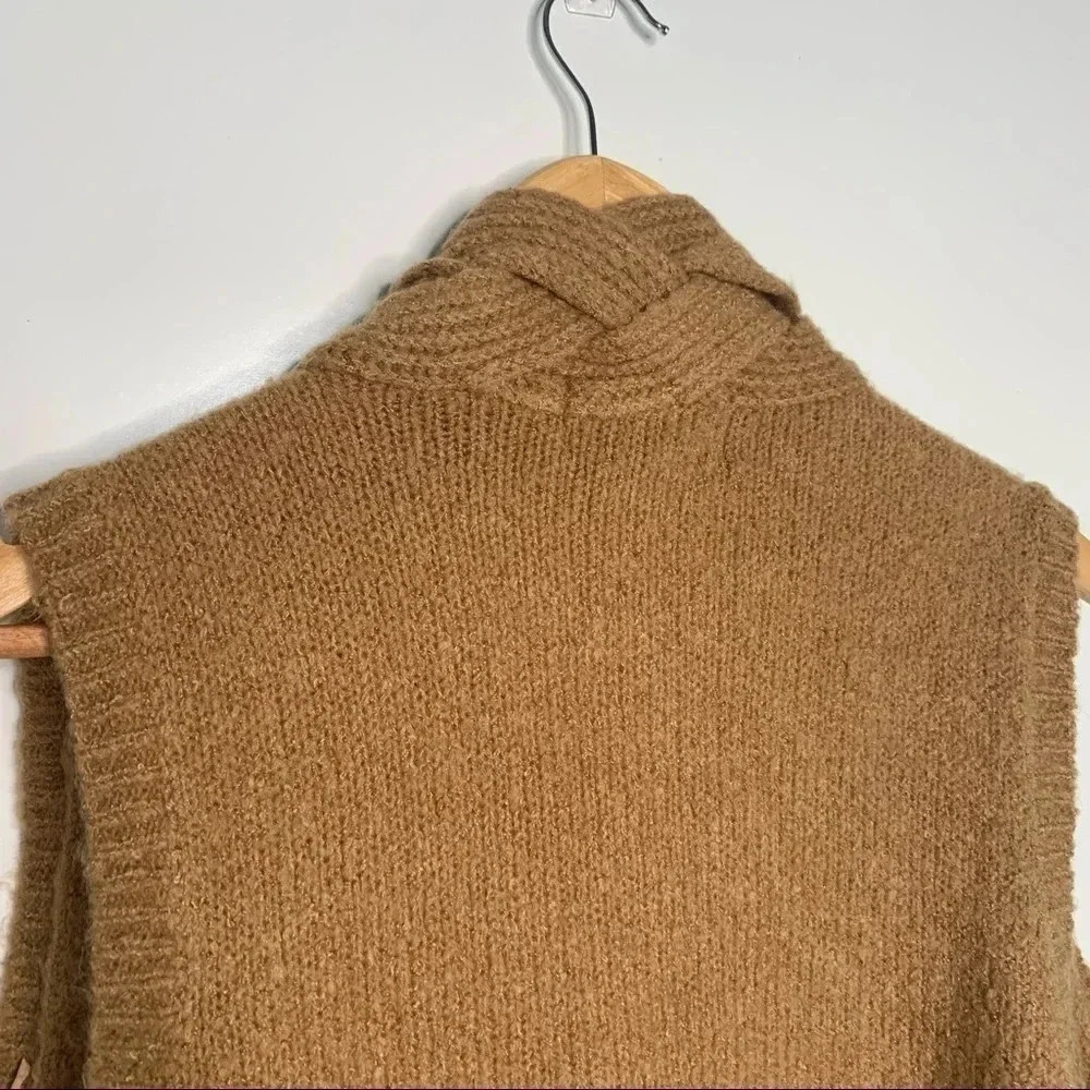 Anthropologie Sunday in Brooklyn Braided Open Sweater Vest Size Medium - Picture 4 of 10